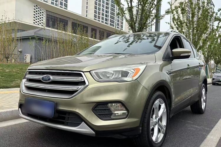 Used Ford Kuga 2018 EcoBoost 180 Two-Wheel-Drive Platinum Edition
