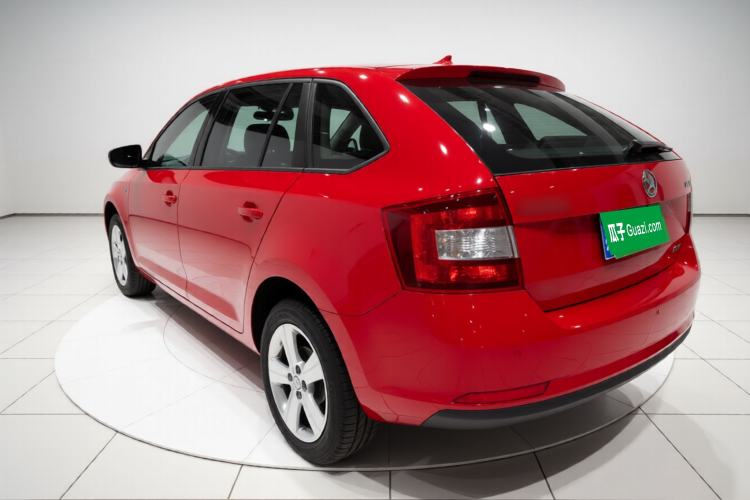 Used Skoda Rapid Spaceback 2018 1.6L Automatic Comfort Edition