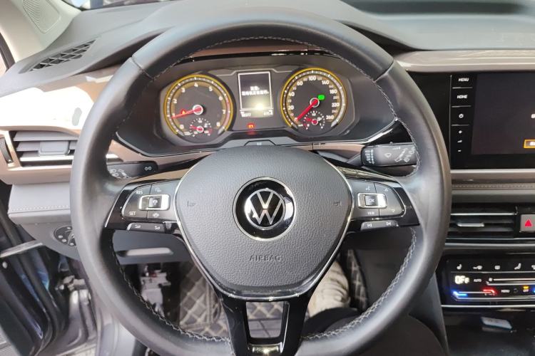 Used Volkswagen Tharu 2021 280TSI Two-Wheel-Drive Luxury Plus Edition