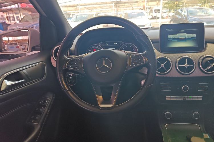 Used Mercedes-Benz B-Class 2015 B 200 Sport Edition
