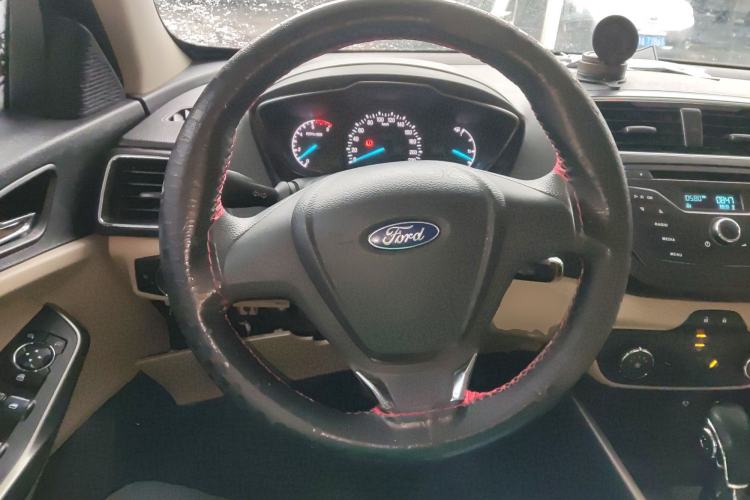 Used Ford Escort 2015 1.5L Automatic Comfort Model
