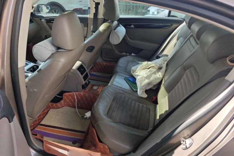 Used Volkswagen Magotan 2015 Facelift 1.8TSI Luxury Model
