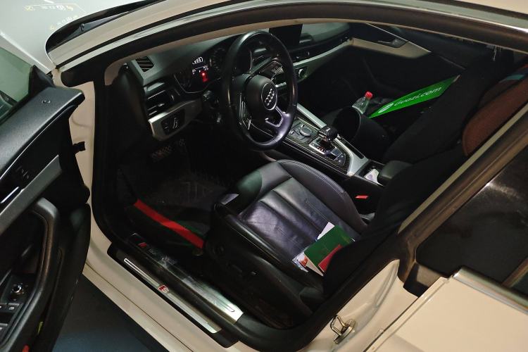 Used Audi A5 2017 Sportback 40 TFSI Fashion Model
