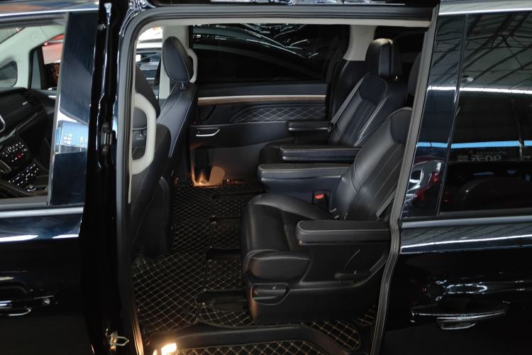 Used GAC Trumpchi M8 2020 Flagship Model 390T Deluxe Edition