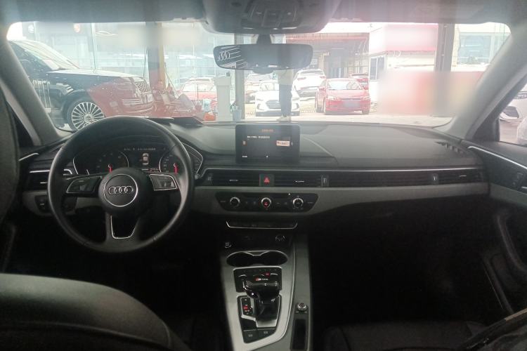Used Audi A4L 2019 40 TFSI Ambition Version China V