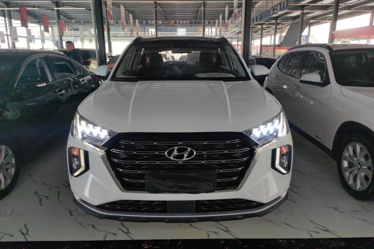 Used Hyundai Tucson 2020 280TGDi Two-Wheel-Drive GLS Fashion Edition China VI Standard
