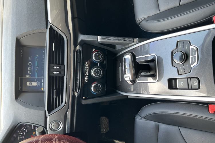 Used Haval H6 2018 Sport Edition 1.5T Automatic Two-Wheel Drive Elite Model China V Standard
