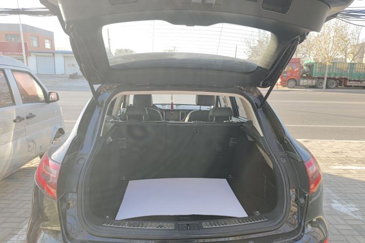 Used Zotye SR9 2017 2.0T Automatic Ultimate Light Edition