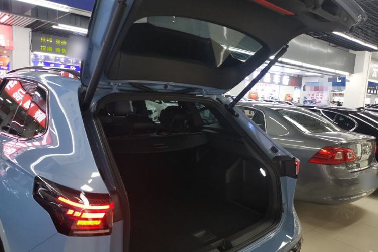 Used Volkswagen Tiguan L 2024 PRO 380TSI Four-Wheel Drive R-Line Prestige Edition
