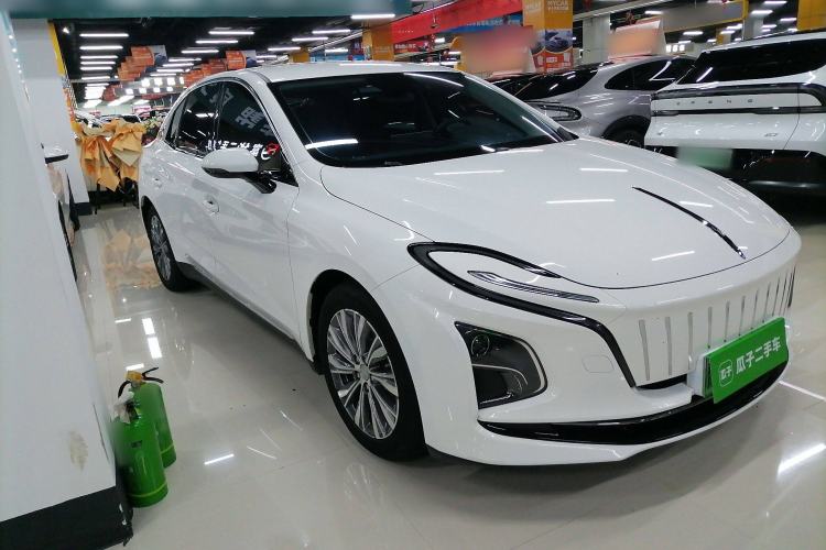 Used Hongqi E-QM5 2023 620km PLUS
