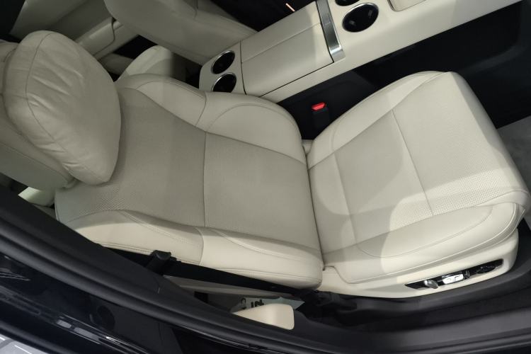 Used Li Auto L9 2025 Pro Smart Refresh Edition
