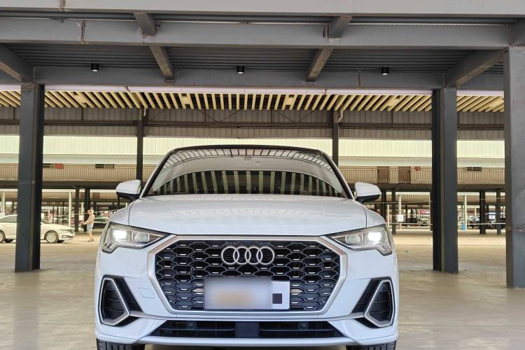 Used Audi Q3 Sportback 2020 40 TFSI Fashion Model
