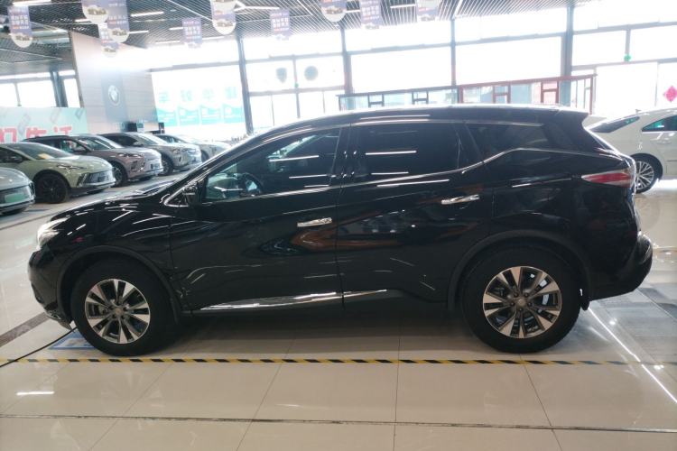 Used Nissan Murano 2019 2.5L XL Two-Wheel Drive Smart Connect Luxury Edition China VI Standard