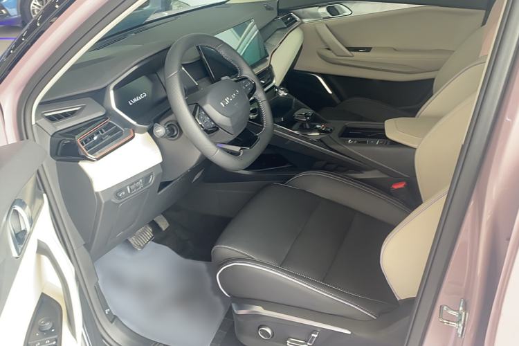 Used Lynk & Co 06 2023 Remix 1.5T Shero
