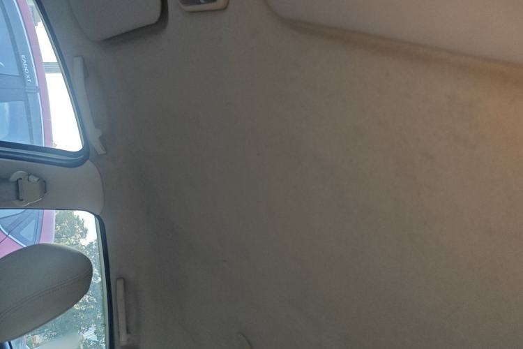 Used Chery Fengyun 2 2013 Hatchback 1.5L AMT Ruìyì Edition