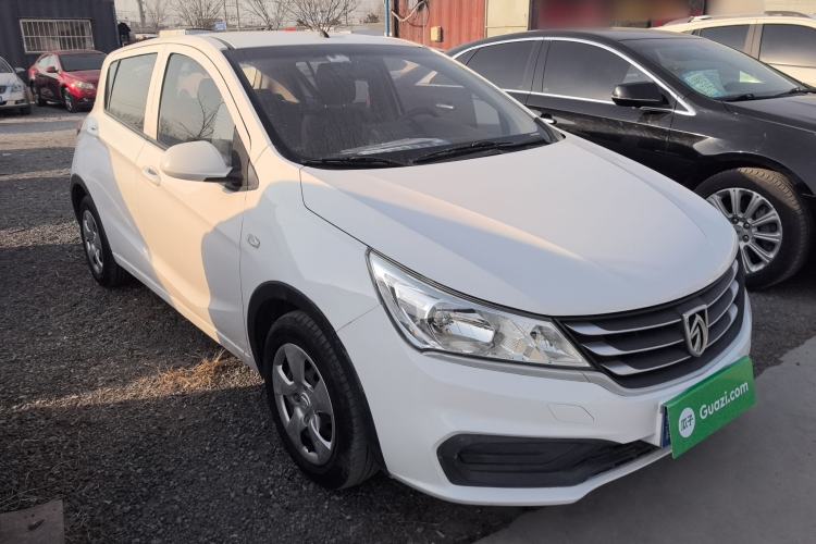 Used Baojun 310 2016 1.2L manual Comfort trim level
