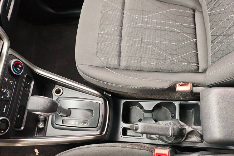 Used Ford EcoSport 2018 1.5L Automatic Platinum Wing Model
