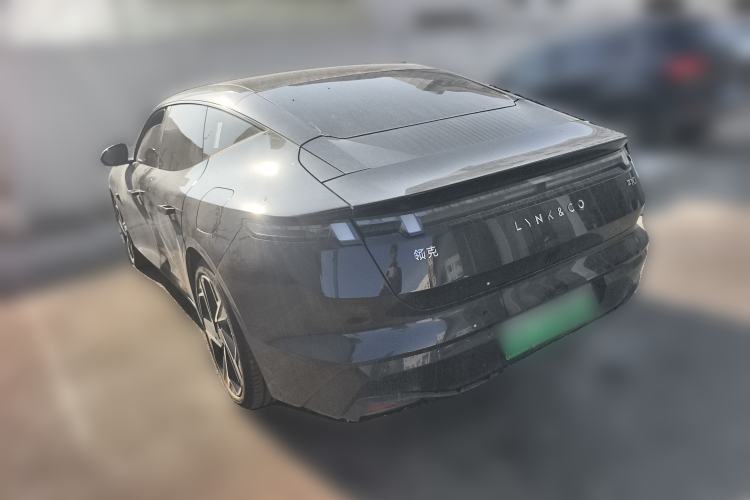 Used Lynk & Co Z10 2025 95 kWh 702 km All-Wheel-Drive Halo