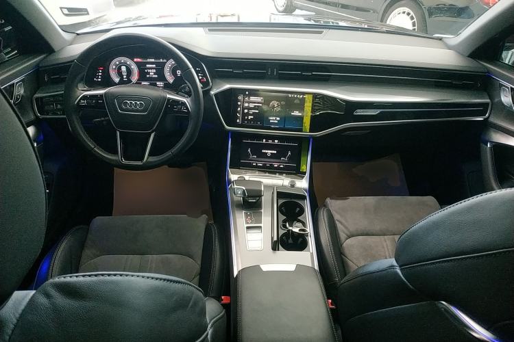 Used Audi A6L 2023 Revised 45 TFSI Prestige Dynamic Edition
