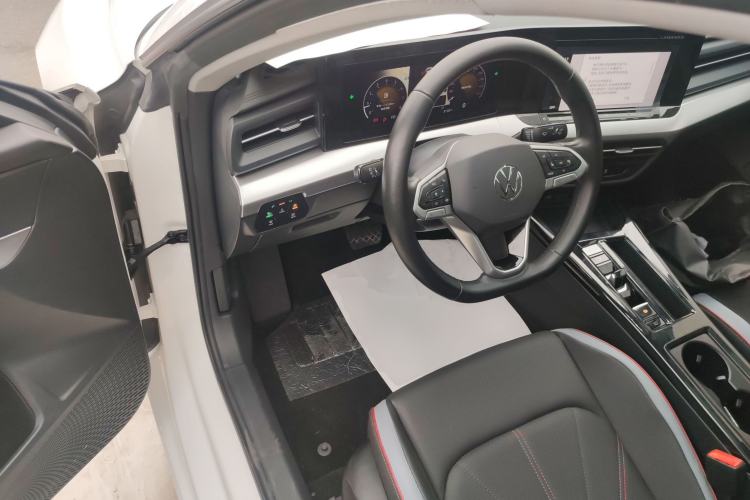 Used Volkswagen Lamando 2023 Lavida L 280TSI DSG Spicy Edition
