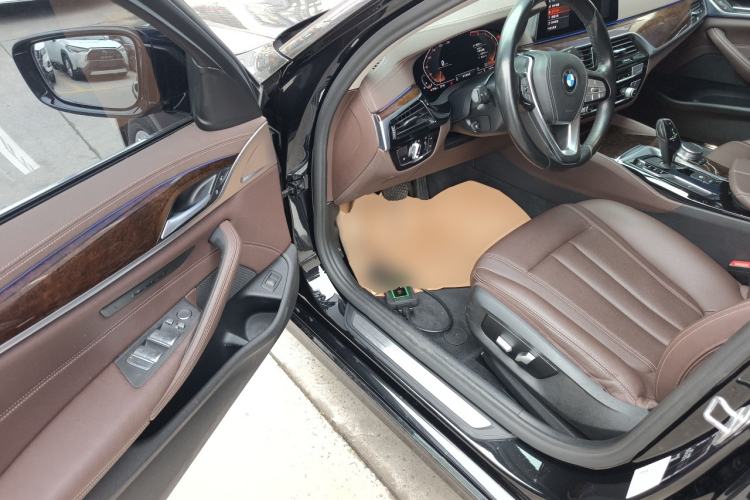 Used BMW 5 Series 2020 525Li Luxury Package