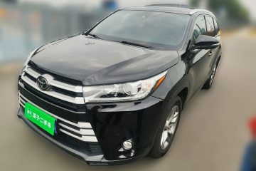 Used Toyota Highlander 2018 2.0T Four-Wheel Drive Luxury Edition 7 Seats China V Emission Standard
