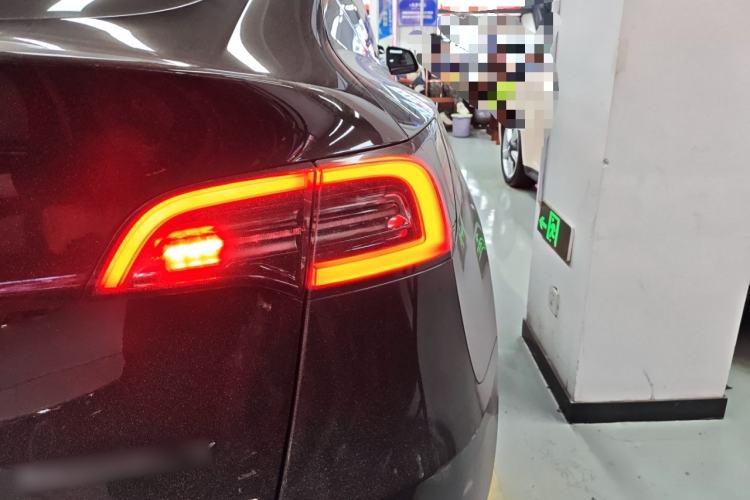 Used Tesla Model Y 2022 Rear-Wheel-Drive Version
