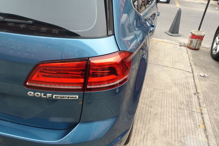 Used Volkswagen Golf Sportsvan 2018 230TSI Automatic Trend Edition