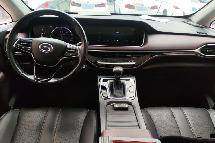 Used GAC Trumpchi M6 2021 270T DCT Luxury Edition (6 Seats)
