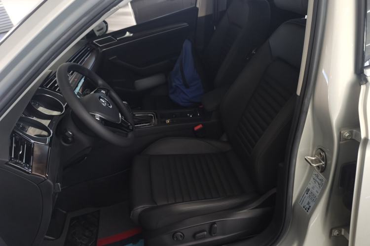 Used Volkswagen Magotan 2019 330TSI DSG Luxury Model China V Standard