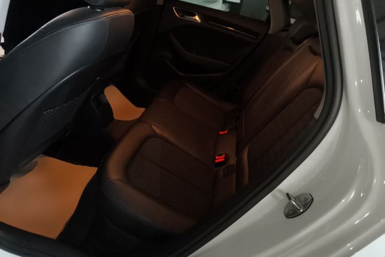 Used Audi A3 2020 Limousine 35 TFSI Fashion Edition China VI Emission Standard