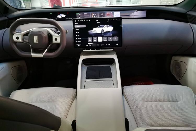 Used  12 2025 Max All-Electric Version
