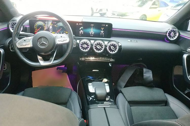 Used Mercedes-Benz A-Class 2020 Restyled A 200 L Sport Sedan Fashion Version