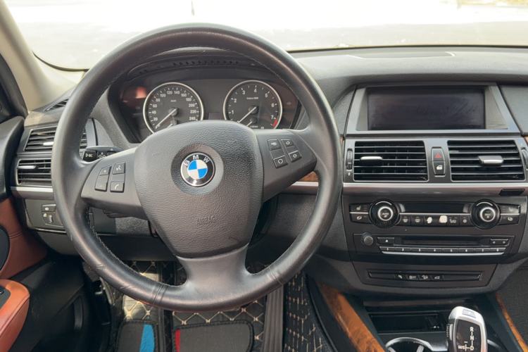 Used BMW X5 2011 xDrive35i Leading Model