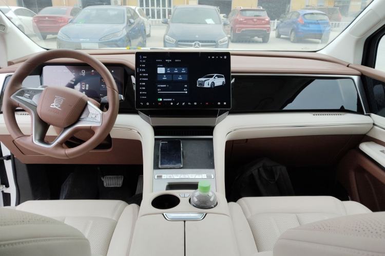 Used BYD Xia 2025 DM-i 1.5T 180km Beyond Edition
