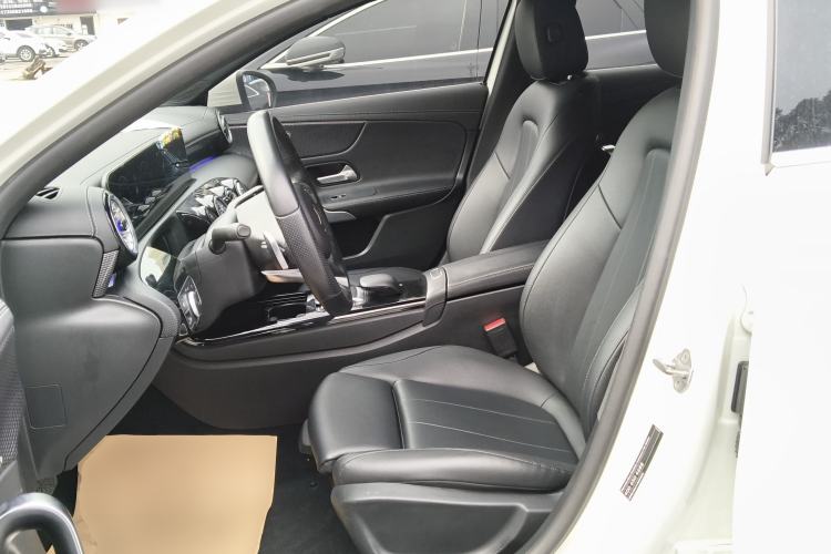 Used Mercedes-Benz A-Class 2022 Restyled A 200 L Sport Sedan Fashion Version