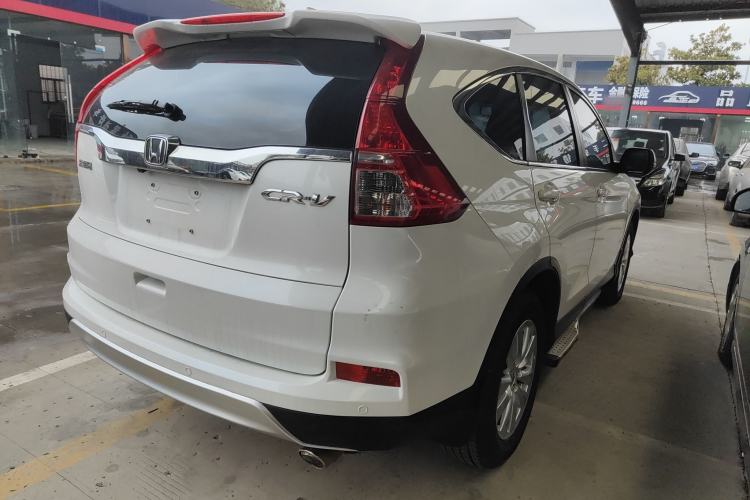 Used Honda CR-V 2016 2.0L two-wheel drive Urban Edition
