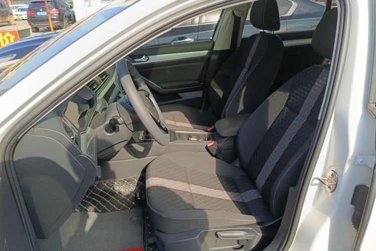 Used Volkswagen Lamando 2021 230TSI DSG Fashion Edition
