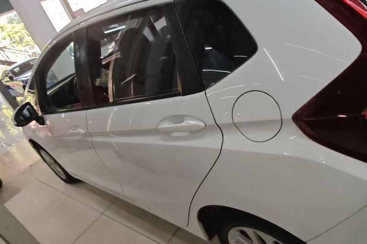 Used Honda Fit 2018 1.5L CVT Comfort Sunroof Version
