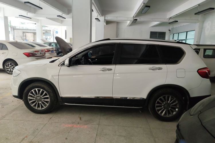 Used Haval H6 2015 Sport Edition 1.5T Automatic Two-Wheel Drive Luxury Model