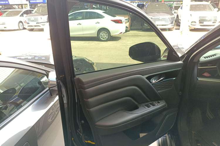 Used Venucia Star 2020 260T Automatic 48V Mild Hybrid Turbocharged Star Edition
