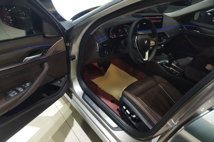 Used BMW 5 Series 2021 530Li Luxury Edition Premium Package