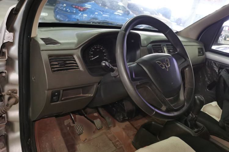 Used Wuling Rongguang S 2021 1.2L Base Model Window-Sealed 2-Seat LSI Car
