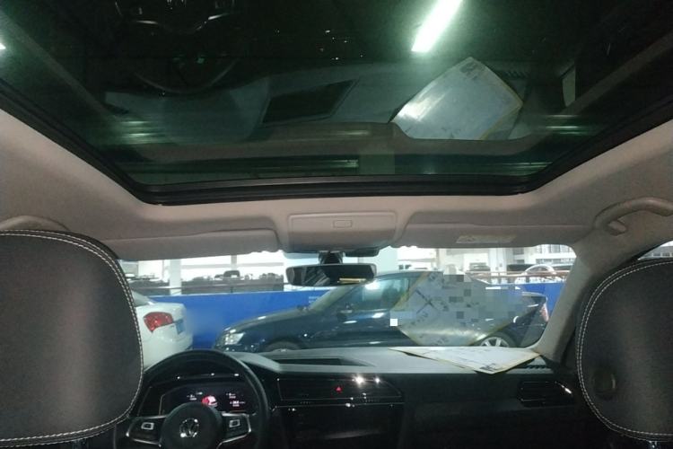 Used Volkswagen Tiguan L 2019 330TSI Automatic Two-Wheel Drive R-Line Flagship Model China VI Standard