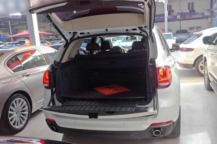 Used BMW X5 2015 xDrive28i