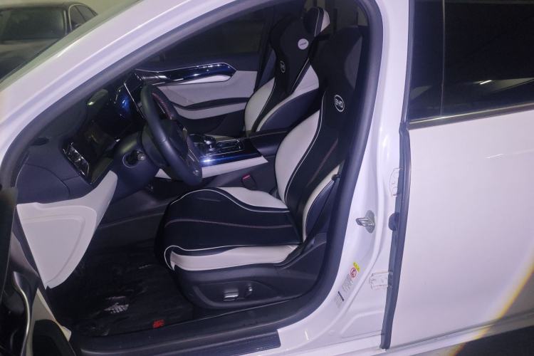 Used BYD Qin PLUS 2021 EV 400KM Luxury Model