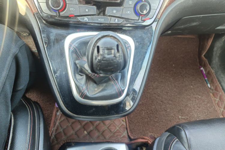 Used Haval H6 2014 Sport Version 1.5T Manual Two-Wheel Drive Elite Edition