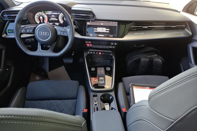 Used Audi A3 2024 A3L Limousine 35 TFSI Luxury Sport Edition
