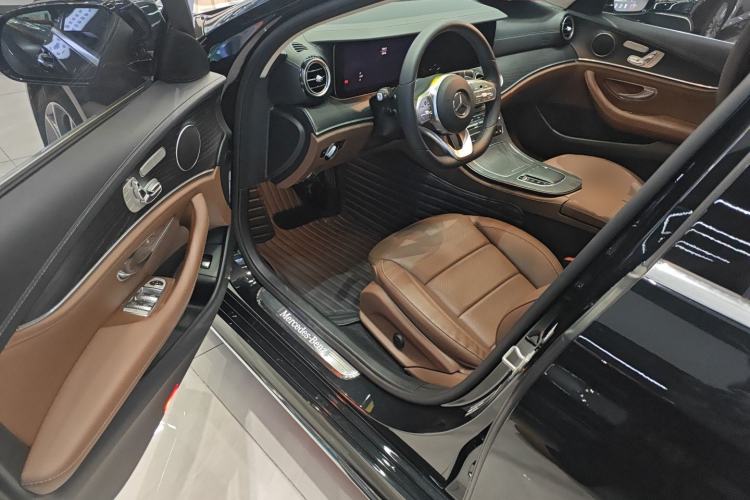 Used Mercedes-Benz E-Class 2020 Restyled E 300 L Sporty and Stylish Edition
