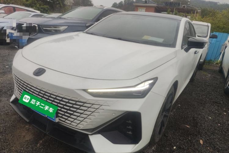 Used Changan UNI-V 2023 1.5T Premium Model